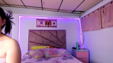 Snapshot of cristal_smith20 chatting on February 17, 2026, 1:57 am cristal_smith20 online show from February 17, 2026, 1:57 am