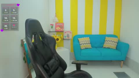 Cristal online show from March 15, 2026, 9:43 pm