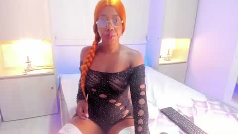 Snapshot of cristalbennet chatting on July 3, 2026, 7:09 pm cristalbennet online show from July 3, 2026, 7:09 pm