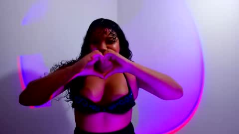 Snapshot of cristalsmith_tease14 chatting on October 11, 2025, 4:22 am cristal online show from October 11, 2025, 4:22 am