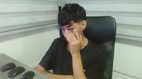 Snapshot of cristhian_slytherin chatting on September 27, 2025, 6:29 am cristhian online show from September 27, 2025, 6:29 am