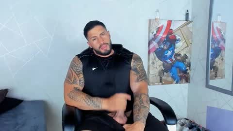 Snapshot of cristian_walker chatting on December 24, 2024, 8:38 pm cristian walker online show from December 24, 2024, 8:38 pm