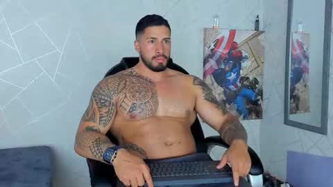 Snapshot of cristian_walker chatting on January 5, 2025, 8:42 pm cristian walker online show from January 5, 2025, 8:42 pm
