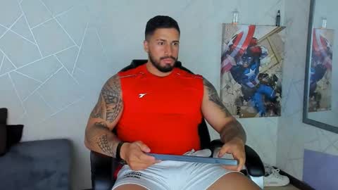 Snapshot of cristian_walker chatting on January 8, 2025, 11:30 pm cristian walker online show from January 8, 2025, 11:30 pm
