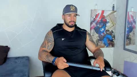 Snapshot of cristian_walker chatting on January 10, 2025, 12:04 pm cristian walker online show from January 10, 2025, 12:04 pm