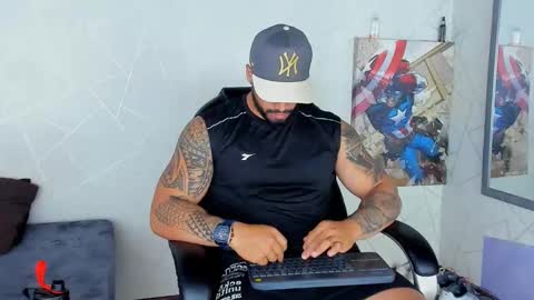 Snapshot of cristian_walker chatting on January 10, 2025, 3:58 pm cristian walker online show from January 10, 2025, 3:58 pm