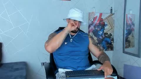 Snapshot of cristian_walker chatting on January 14, 2025, 12:35 pm cristian walker online show from January 14, 2025, 12:35 pm