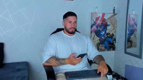 Snapshot of cristian_walker chatting on January 15, 2025, 12:19 am cristian walker online show from January 15, 2025, 12:19 am