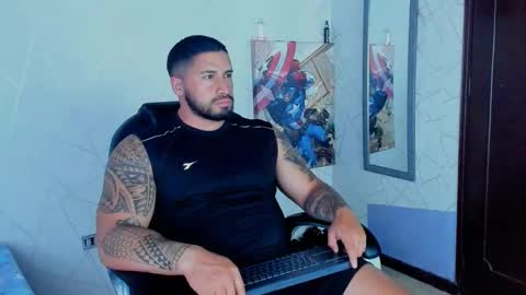 Snapshot of cristian_walker chatting on February 1, 2025, 11:06 pm cristian walker online show from February 1, 2025, 11:06 pm