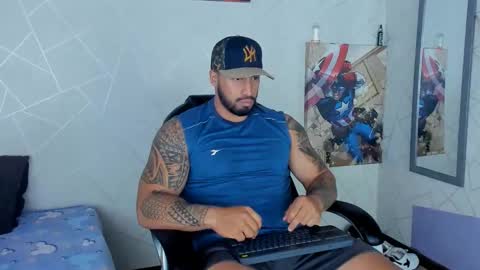 Snapshot of cristian_walker chatting on February 10, 2025, 12:29 pm cristian walker online show from February 10, 2025, 12:29 pm