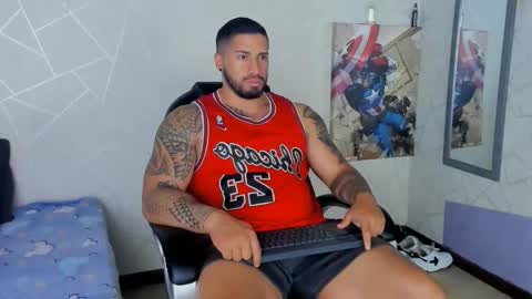 Snapshot of cristian_walker chatting on February 14, 2025, 12:47 pm cristian walker online show from February 14, 2025, 12:47 pm