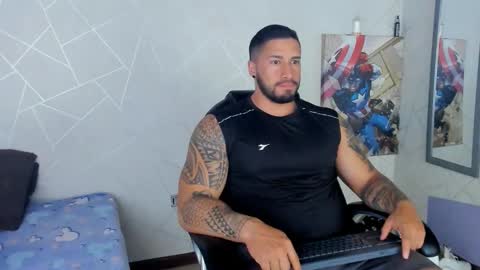 Snapshot of cristian_walker chatting on February 15, 2025, 12:22 pm cristian walker online show from February 15, 2025, 12:22 pm