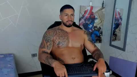 Snapshot of cristian_walker chatting on February 19, 2025, 7:27 pm cristian walker online show from February 19, 2025, 7:27 pm