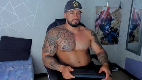 Snapshot of cristian_walker chatting on February 22, 2025, 8:42 pm cristian walker online show from February 22, 2025, 8:42 pm