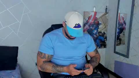 Snapshot of cristian_walker chatting on February 24, 2025, 2:04 pm cristian walker online show from February 24, 2025, 2:04 pm