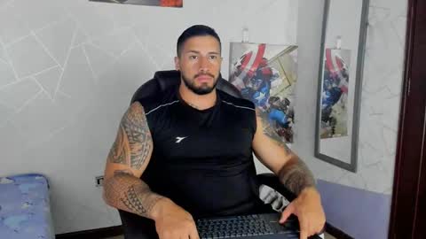 Snapshot of cristian_walker chatting on March 3, 2025, 9:05 pm cristian walker online show from March 3, 2025, 9:05 pm
