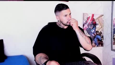Snapshot of cristian_walker chatting on October 1, 2025, 10:43 am cristian walker online show from October 1, 2025, 10:43 am