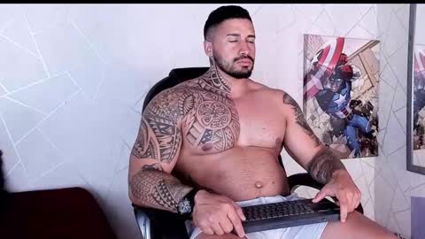 Snapshot of cristian_walker chatting on October 3, 2025, 11:29 am cristian walker online show from October 3, 2025, 11:29 am