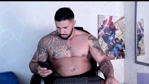 Snapshot of cristian_walker chatting on October 12, 2025, 11:42 am cristian walker online show from October 12, 2025, 11:42 am
