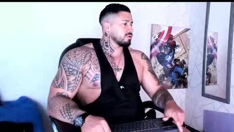 Snapshot of cristian_walker chatting on October 17, 2025, 11:02 am cristian walker online show from October 17, 2025, 11:02 am