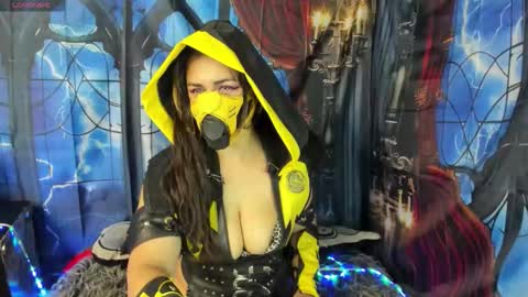 Cristina  online show from March 29, 2026, 10:48 am