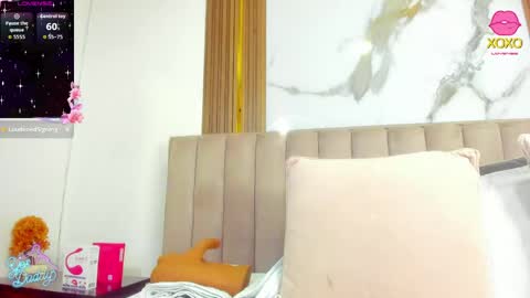 Cristina online show from April 14, 2026, 10:43 am