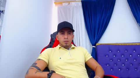 Snapshot of cristophertompson chatting on December 9, 2024, 3:54 pm Say me Cris online show from December 9, 2024, 3:54 pm