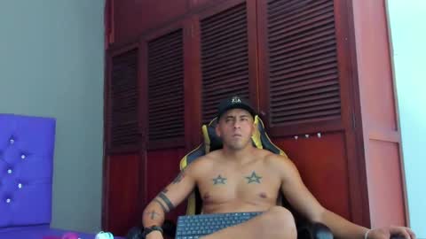 Snapshot of cristophertompson chatting on January 30, 2025, 2:16 am Say me Cris online show from January 30, 2025, 2:16 am