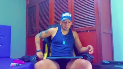 Snapshot of cristophertompson chatting on February 14, 2025, 12:47 pm Say me Cris online show from February 14, 2025, 12:47 pm