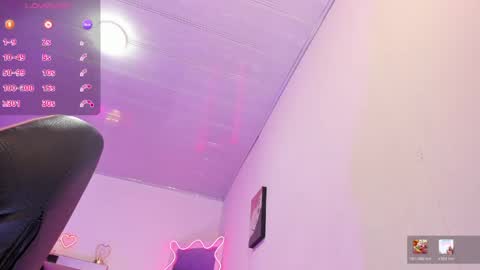 cristy_tay online show from May 9, 2026, 11:37 am