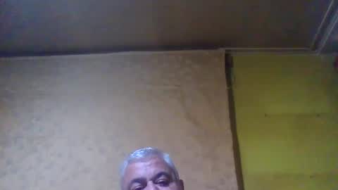 Snapshot of crmperez chatting on February 4, 2025, 12:19 am crmperez online show from February 4, 2025, 12:19 am