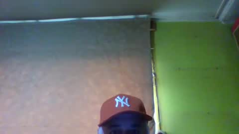 Snapshot of crmperez chatting on September 12, 2025, 6:19 pm crmperez online show from September 12, 2025, 6:19 pm