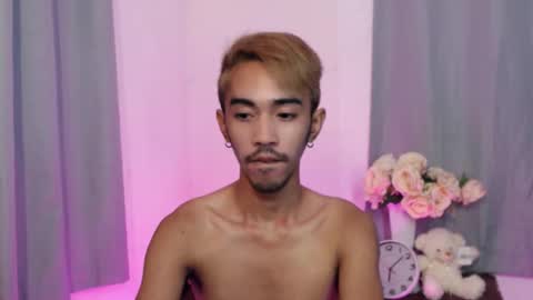 crocodale online show from October 31, 2025, 2:40 pm