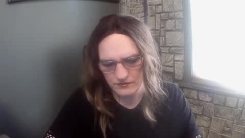 crossdresser krystal online show from December 14, 2024, 6:52 pm