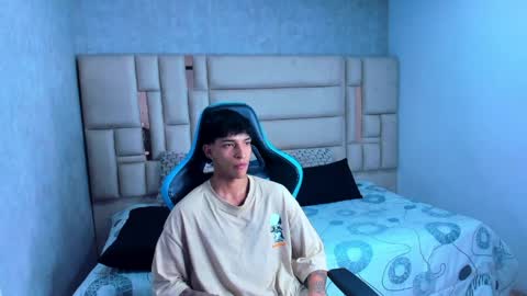 Croy online show from April 8, 2026, 5:07 am