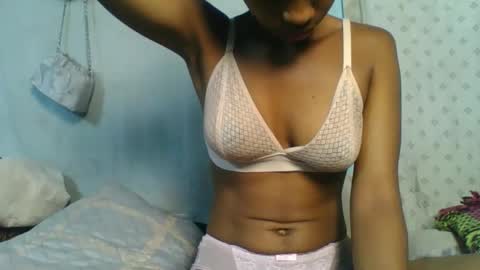 crush069 online show from November 5, 2025, 6:35 am