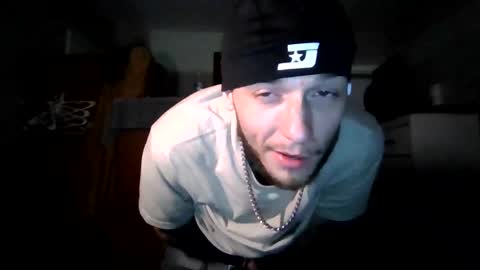 cruz815 online show from April 10, 2026, 7:24 am