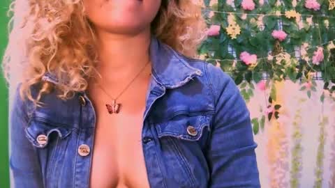 crysrus online show from February 14, 2025, 3:43 am