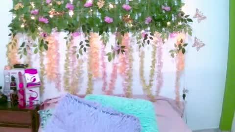 crysrus online show from March 31, 2026, 7:25 pm