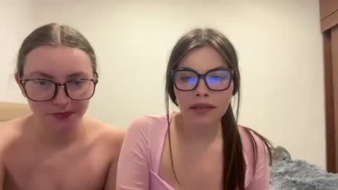 Crystal online show from June 24, 2026, 1:26 am
