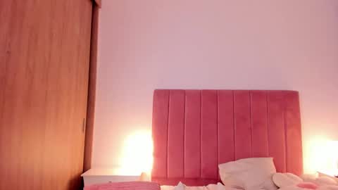  Crystal  online show from January 26, 2025, 11:17 am