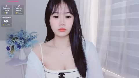 Snapshot of crystal_lea chatting on October 20, 2025, 1:17 am crystal_lea online show from October 20, 2025, 1:17 am