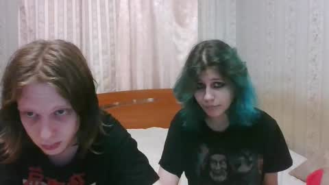 Snapshot of crystal_porn_love chatting on December 17, 2024, 7:59 pm Crystal and Marcl online show from December 17, 2024, 7:59 pm