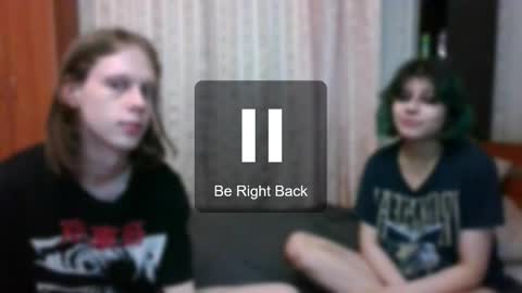 Snapshot of crystal_porn_love chatting on February 6, 2025, 6:08 am Crystal and Marcl online show from February 6, 2025, 6:08 am