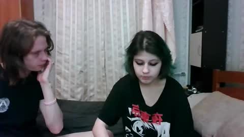 Snapshot of crystal_porn_love chatting on March 8, 2025, 6:37 pm Crystal and Marcl online show from March 8, 2025, 6:37 pm