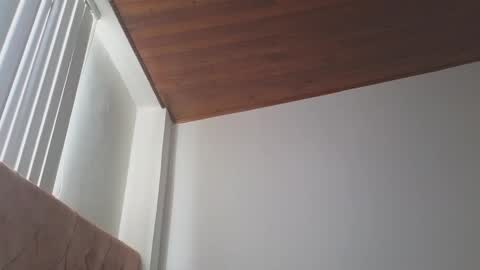 Snapshot of crystal_starx chatting on October 11, 2025, 12:15 pm Crystal Blaze online show from October 11, 2025, 12:15 pm