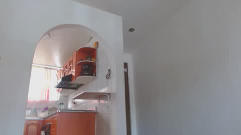 Snapshot of crystal_starx chatting on December 4, 2025, 6:38 pm Crystal Blaze online show from December 4, 2025, 6:38 pm