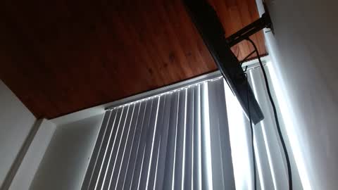 Snapshot of crystal_starx chatting on February 10, 2026, 3:05 pm Crystal Blaze online show from February 10, 2026, 3:05 pm