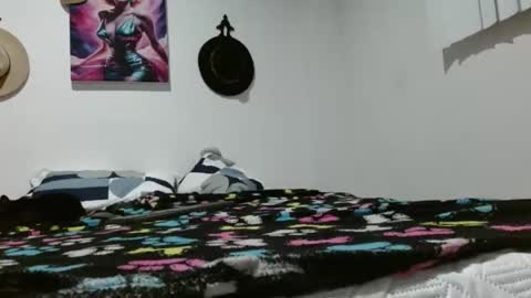 Snapshot of crystal_starx chatting on February 27, 2026, 1:38 am Crystal Blaze online show from February 27, 2026, 1:38 am