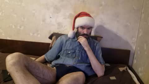 Snapshot of crystal_vibe chatting on December 19, 2025, 11:23 pm Crystallax online show from December 19, 2025, 11:23 pm